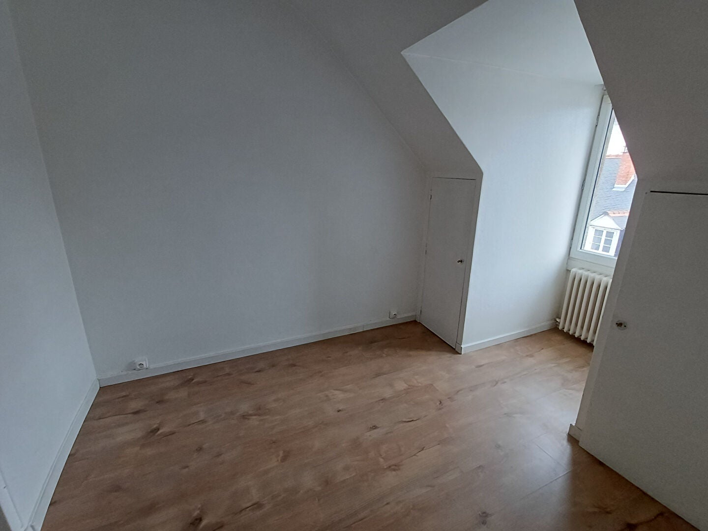 Flat Rue Port Feu Hugon in Tours