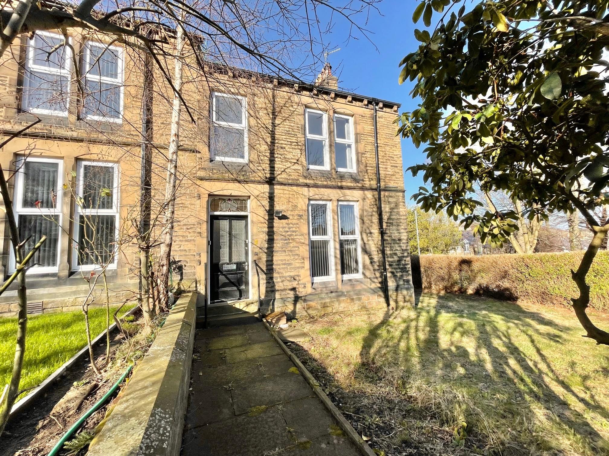 House Linden Road in Kirklees