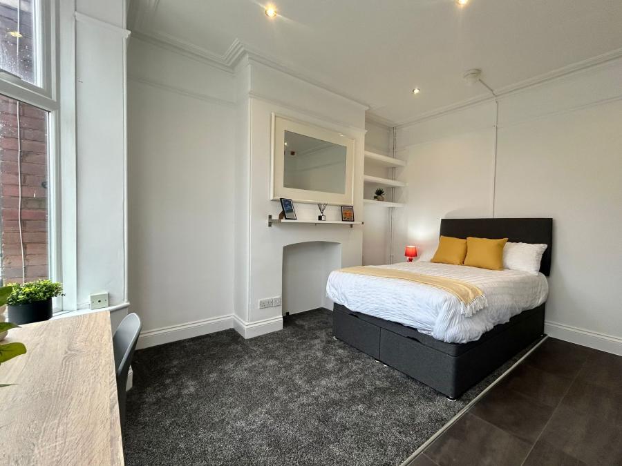 Flat Barnardo Road in Exeter