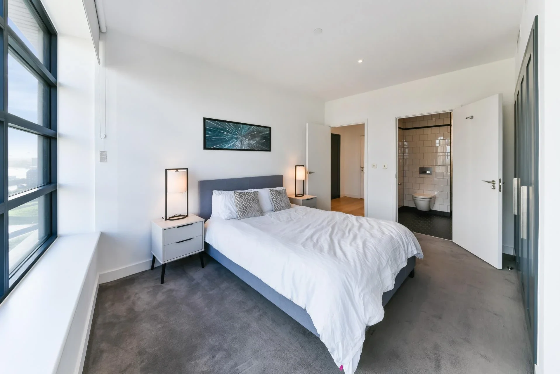 Flat Lyell Street in Greater London