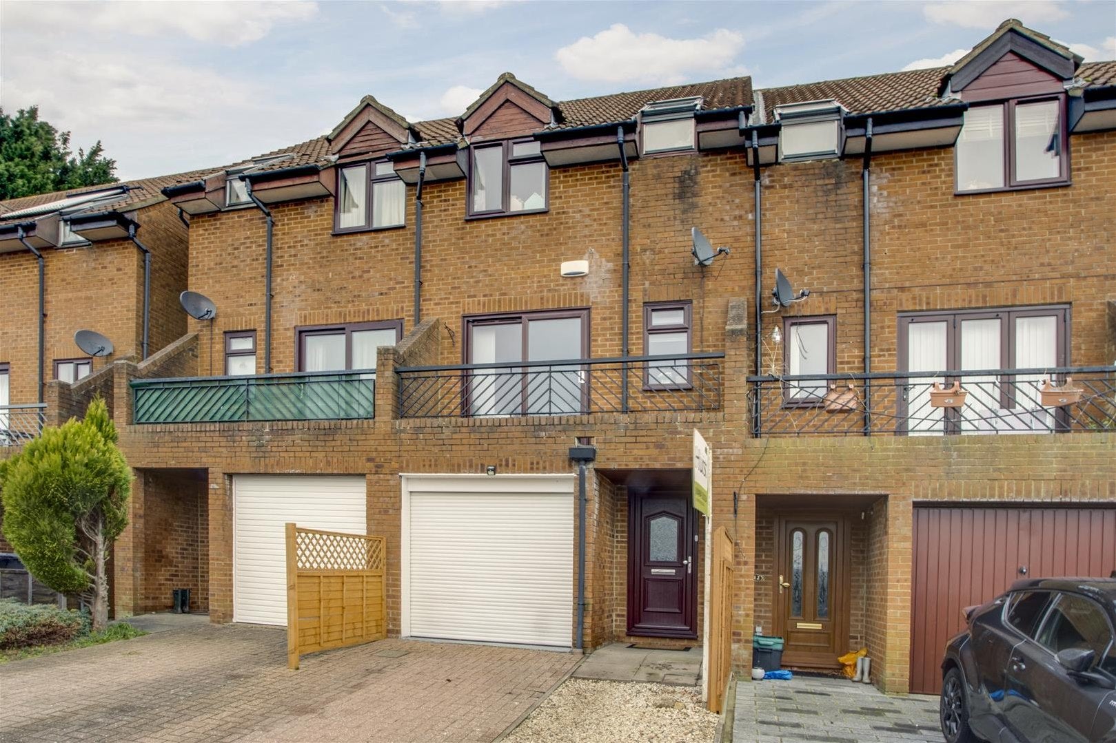 House Mylne Close in High Wycombe