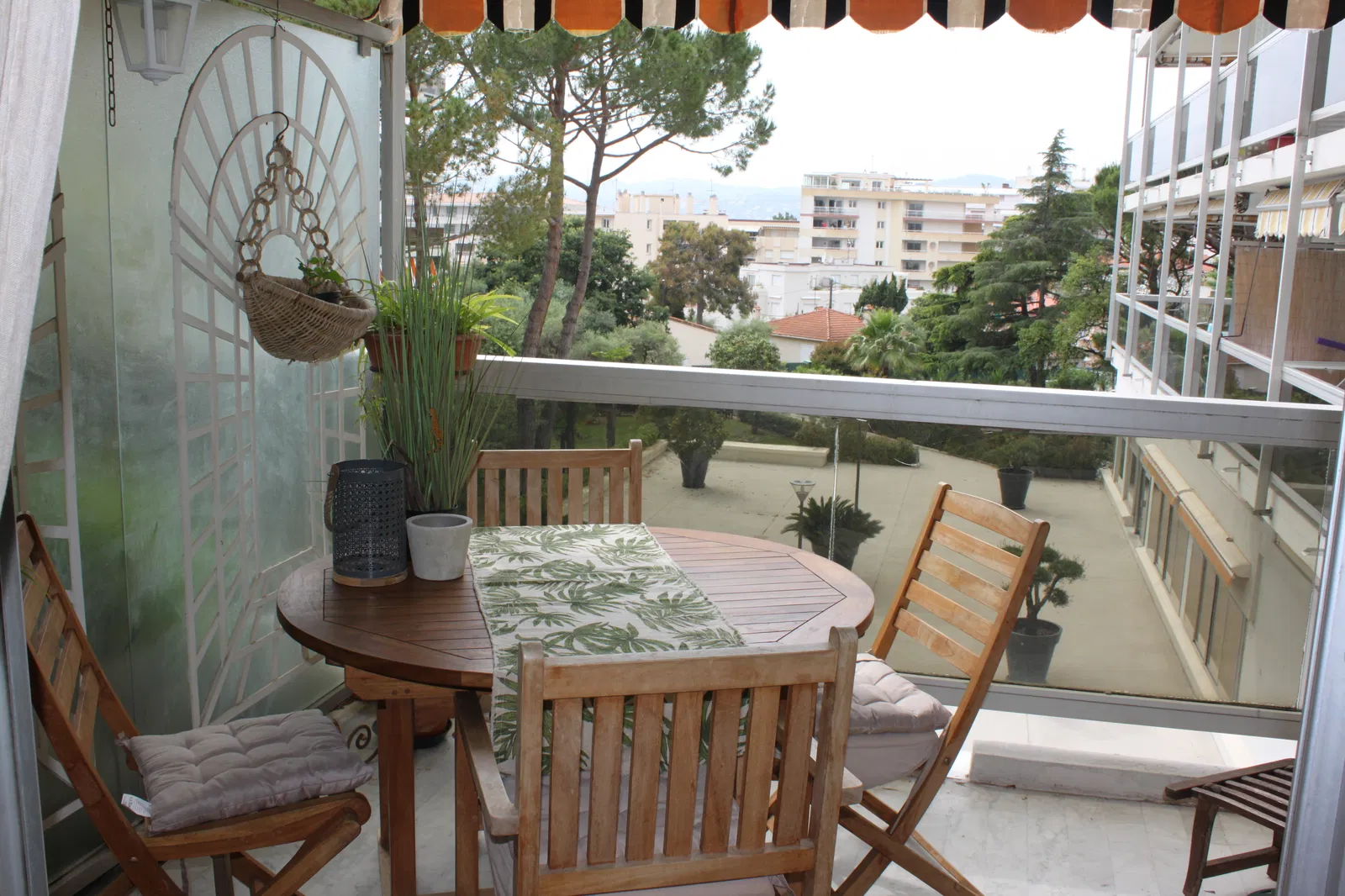Appartement Avenue Gaston Bourgeois à Antibes