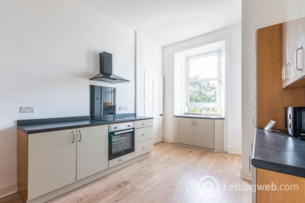Flat Mertoun Place in City of Edinburgh