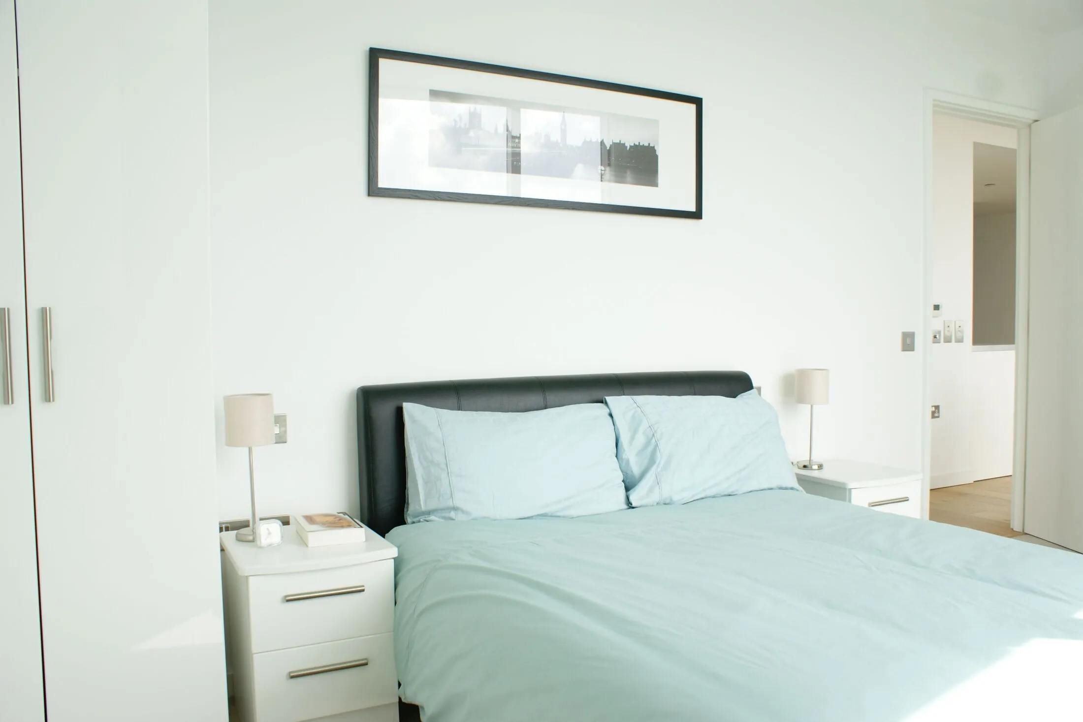 Flat Wollaston Close in Greater London