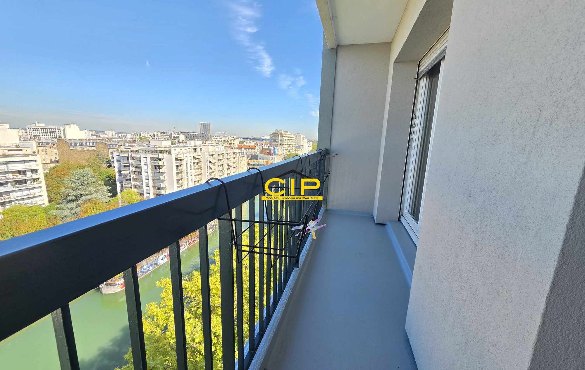 Appartement Rue de Thionville à Paris