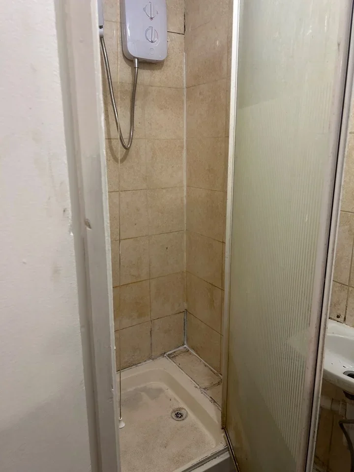 Flat Beatrice Close in Greater London