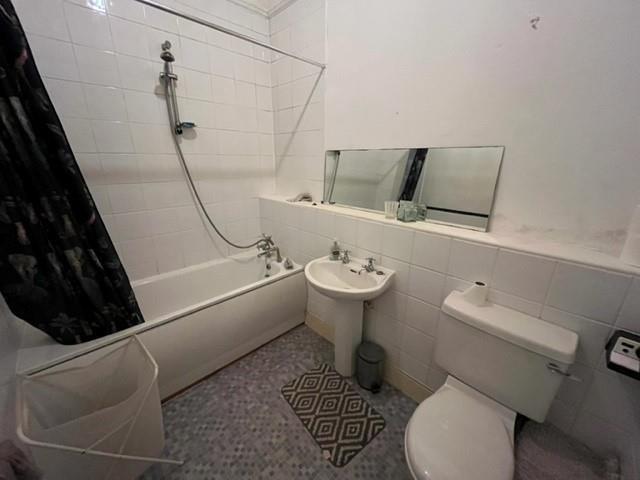 Flat Under Minnow Road in North Devon