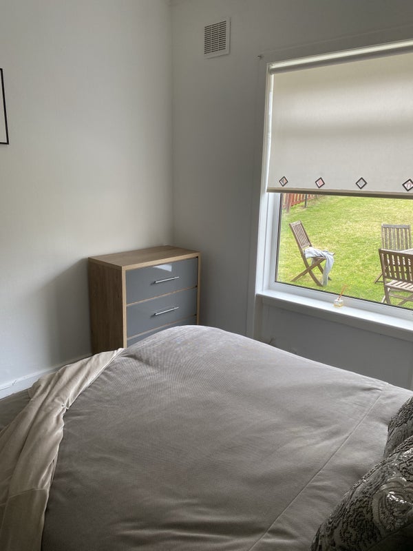 Room Thurston Road in Glasgow