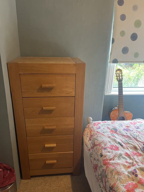 Room Cornwall Road in Bristol