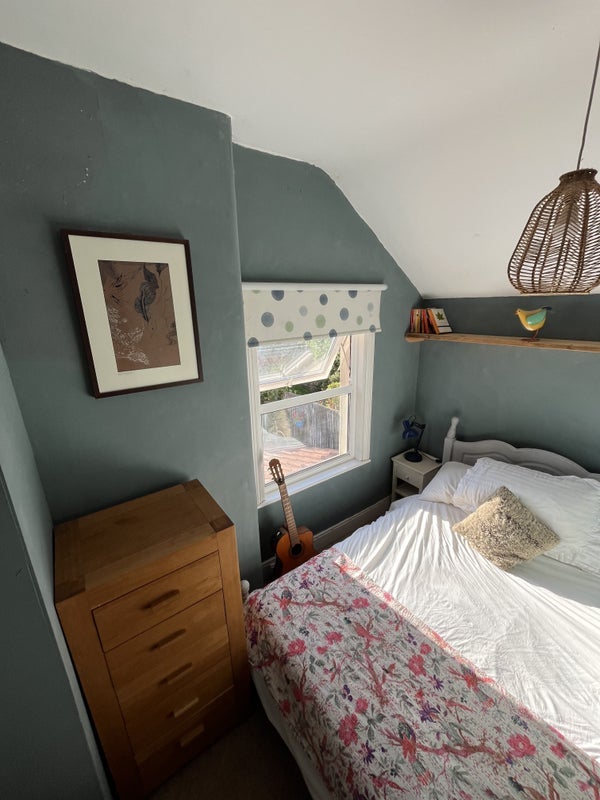 Room Cornwall Road in Bristol