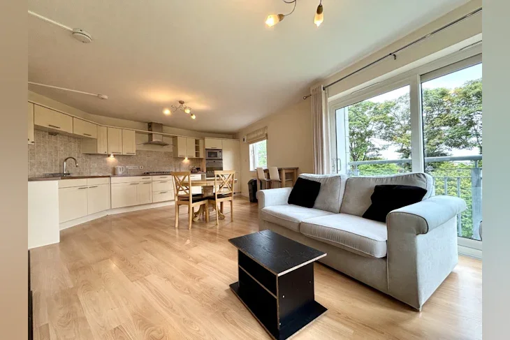 Flat Kepplestone Gardens in Aberdeen City