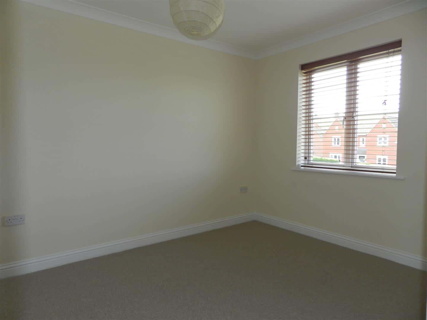 Flat Plough Close in Daventry