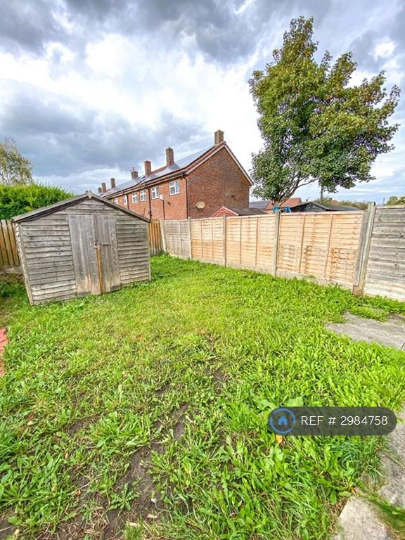 House Dovecote Lane in Salford