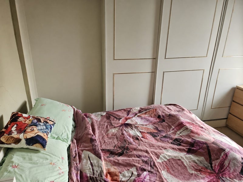 Room Green Street in Cardiff
