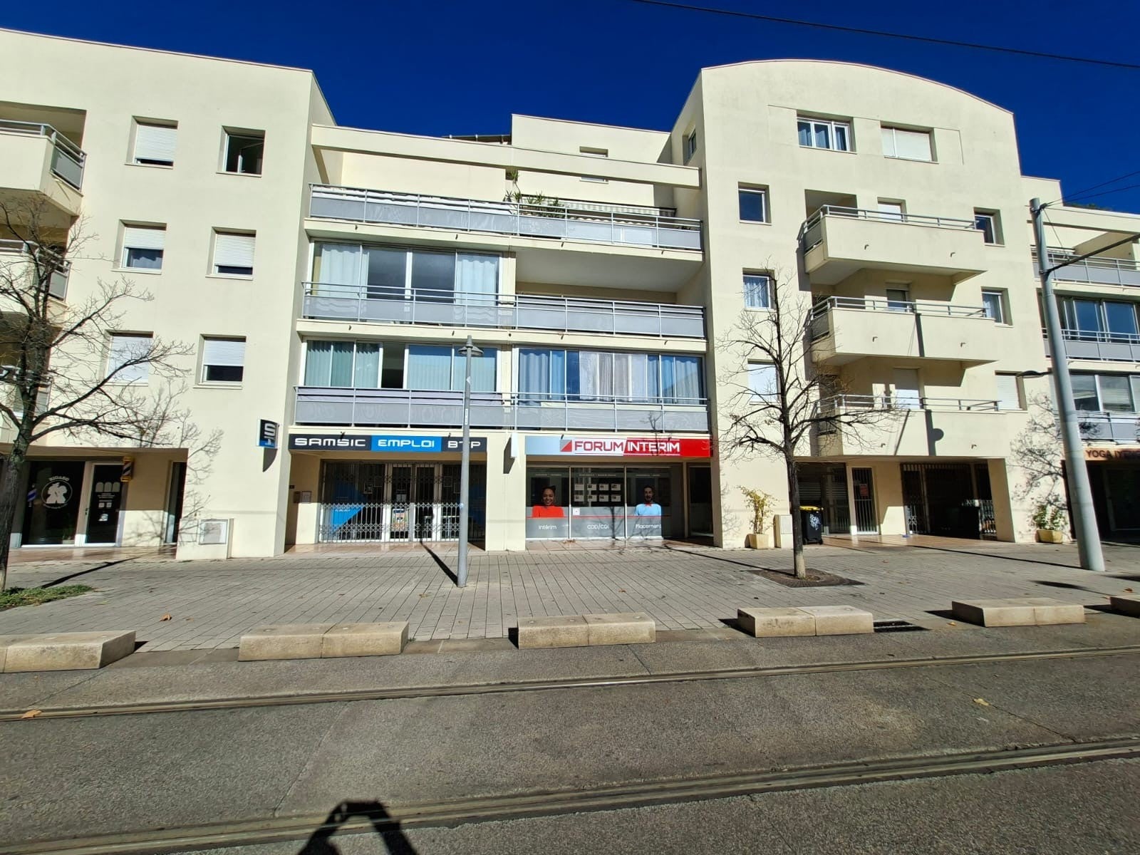 Flat Place du Millénaire in Montpellier