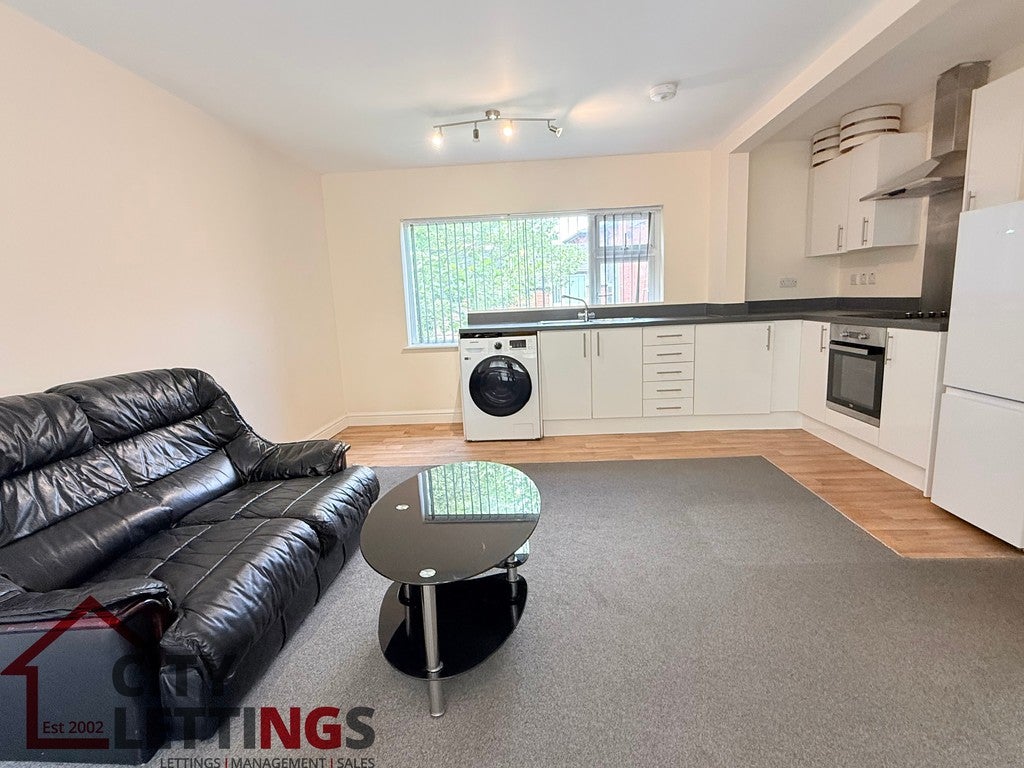 Flat Pelham Road in Nottingham