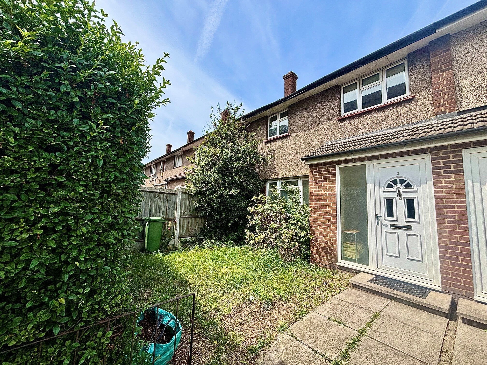House Jordans Close in Greater London