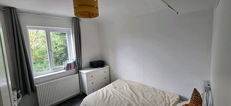Room Pearl Place in Cardiff