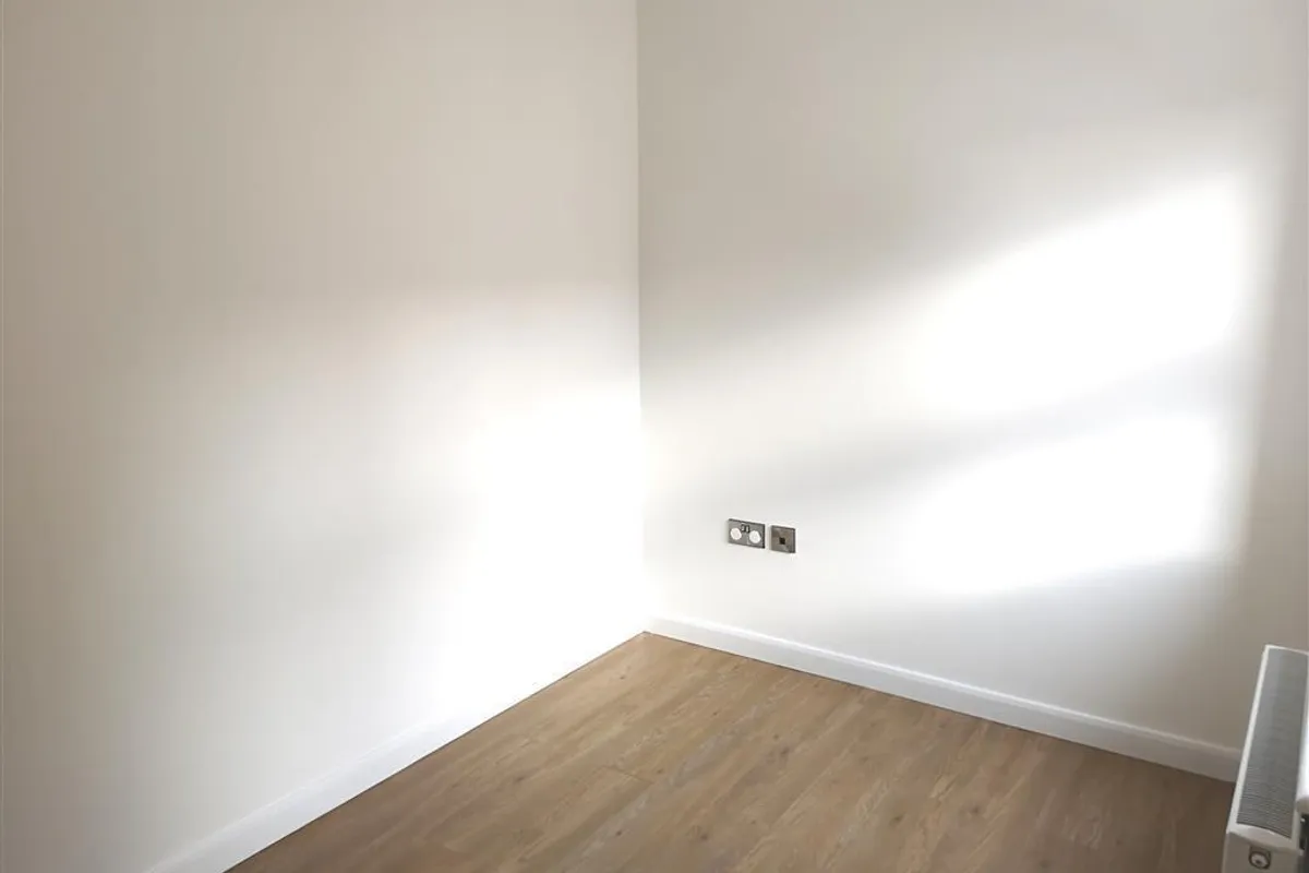 Flat Temple Street in Rugby