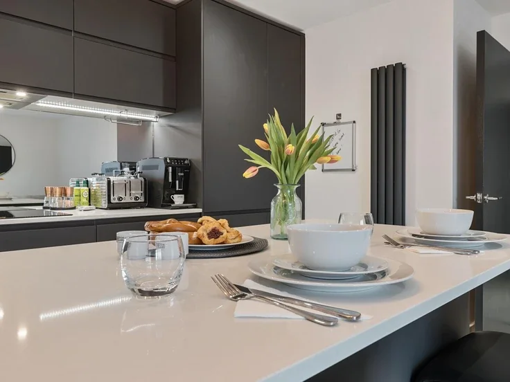 Flat Hurst Road in Elmbridge