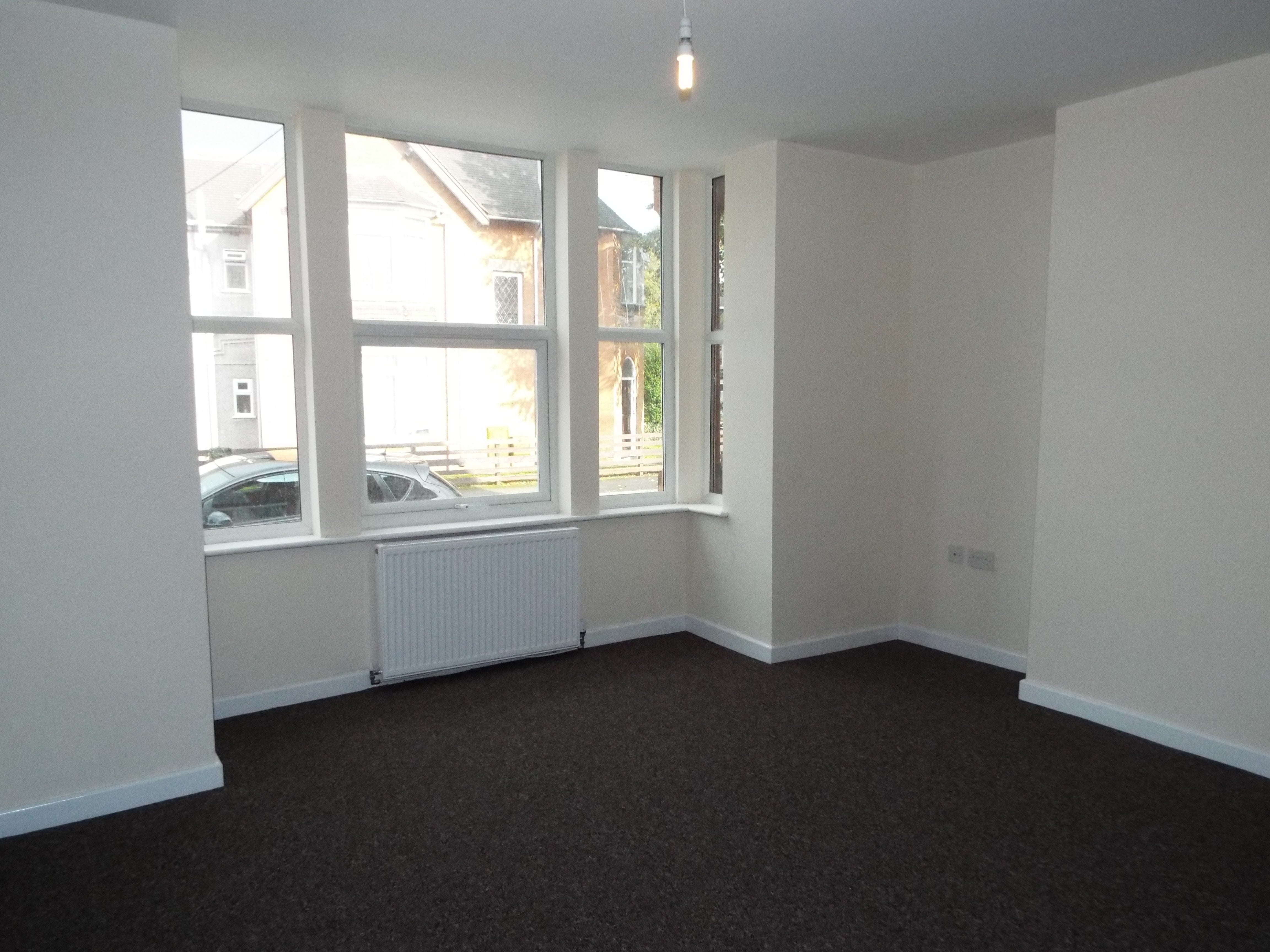 Flat Layton Avenue in Mansfield Woodhouse