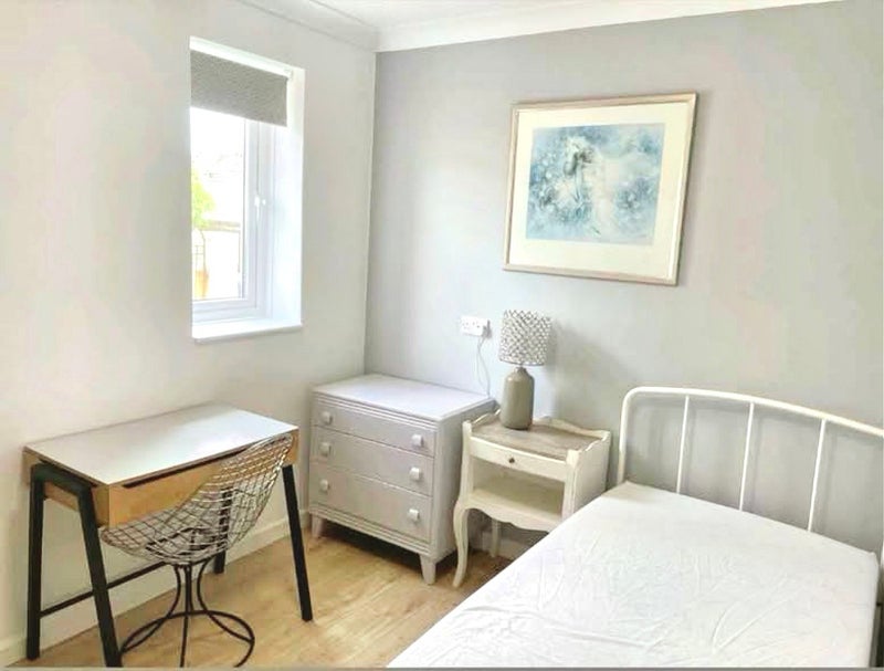 Room Alcester Road in Poole