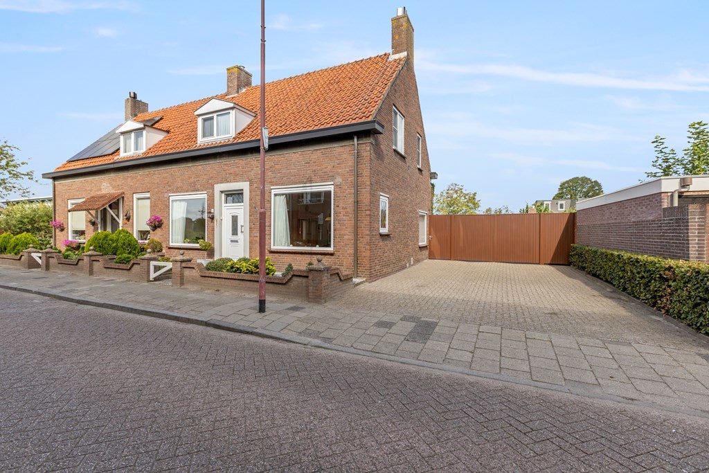 Huis Bergsebaan 4 in Nispen