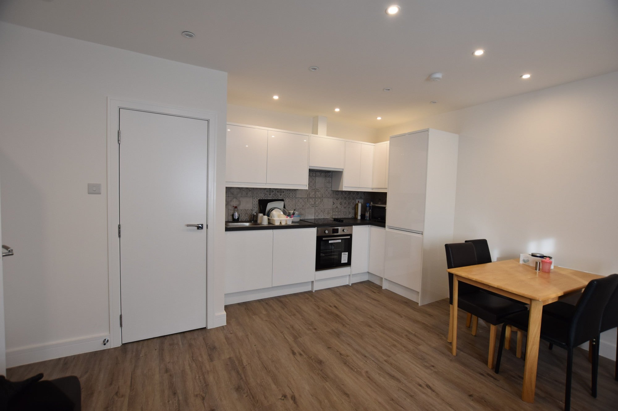 Flat London Road in Greater London