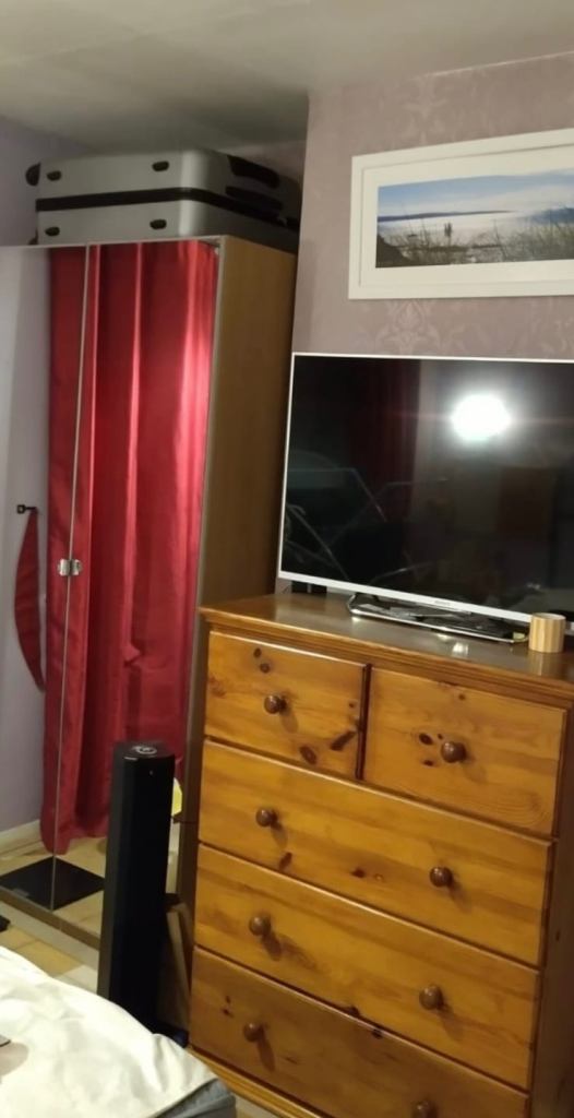 Room Eaton Close in Greater London