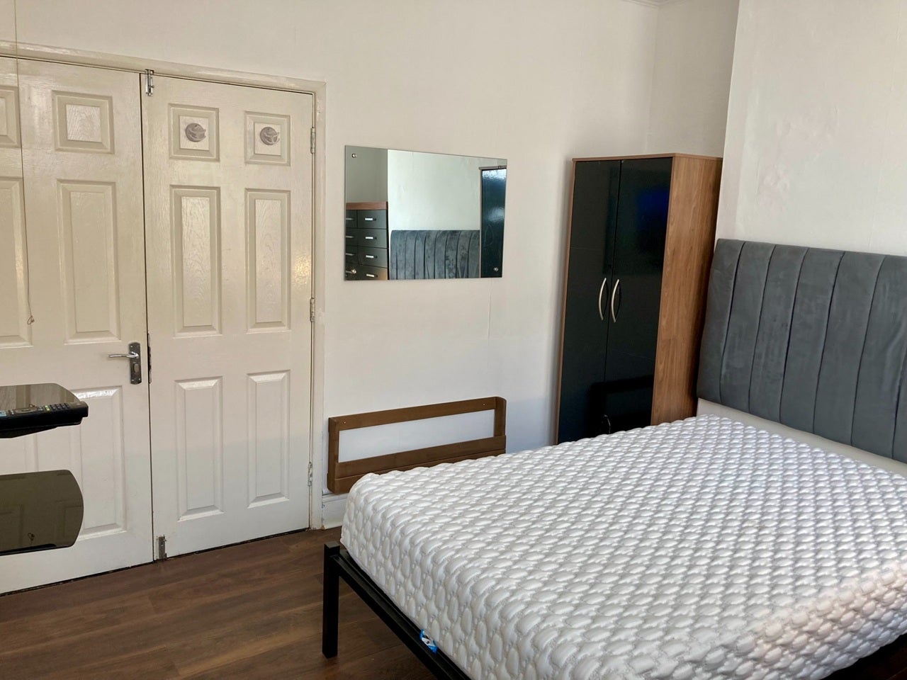 Room Edward Street in Charnwood