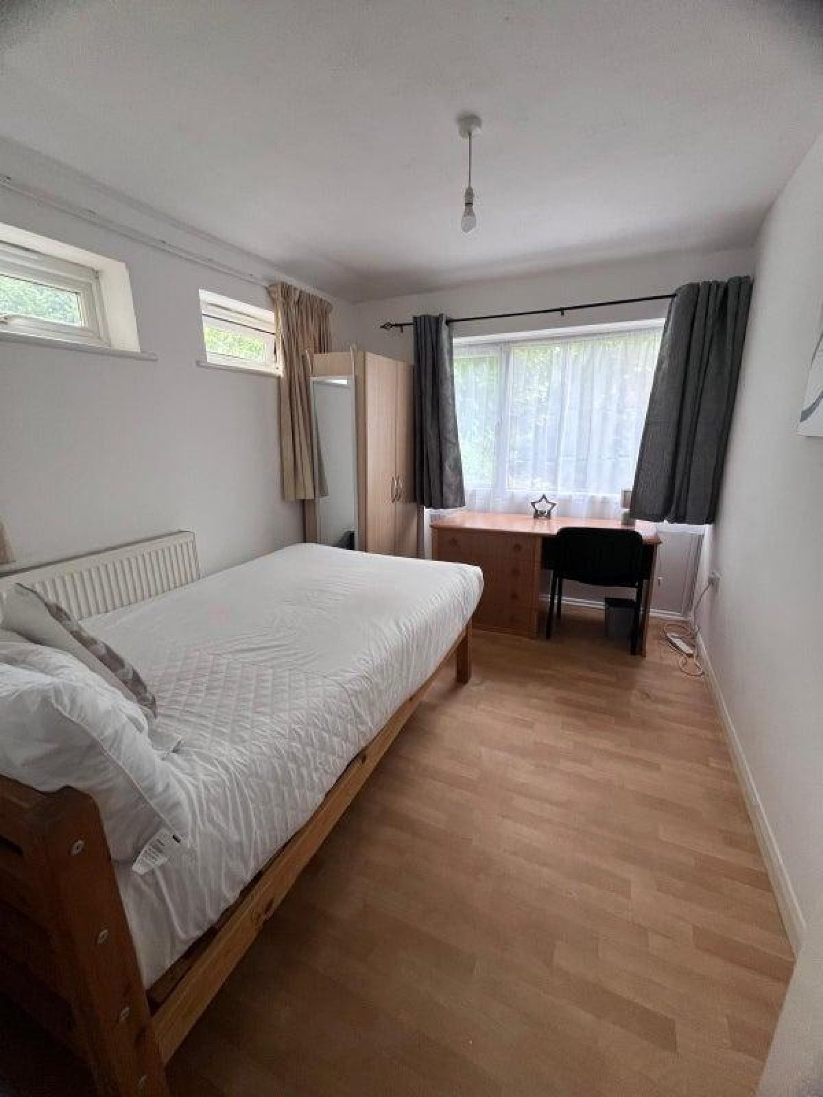 Room Broad Oak Road in Canterbury
