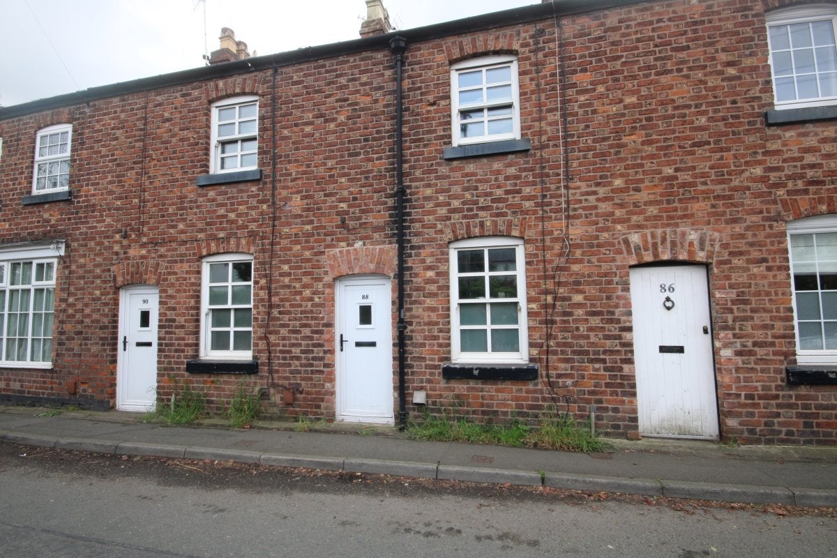Flat Heath Road in Chester