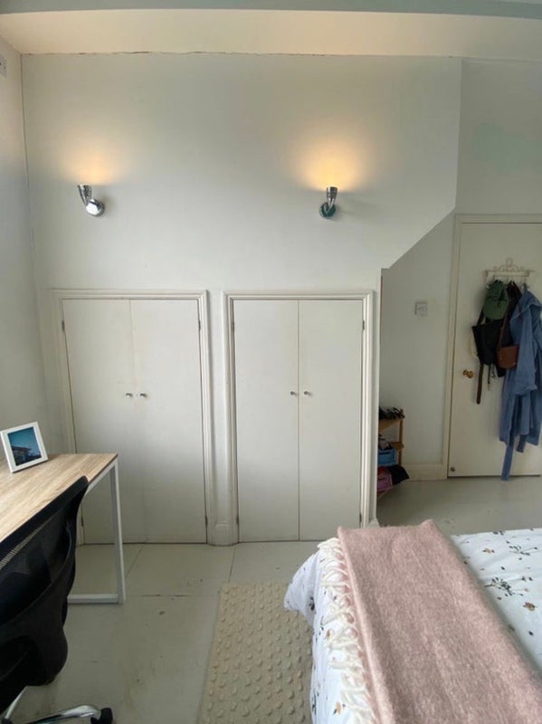 Room St. Paul Street in Greater London