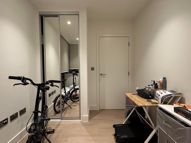 Room High Road Wembley in Greater London
