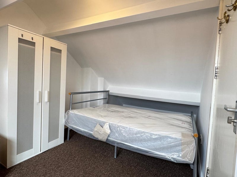 Room Clifton Boulevard in Nottingham
