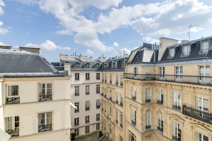 Appartement Rue Saint-Lazare à Paris