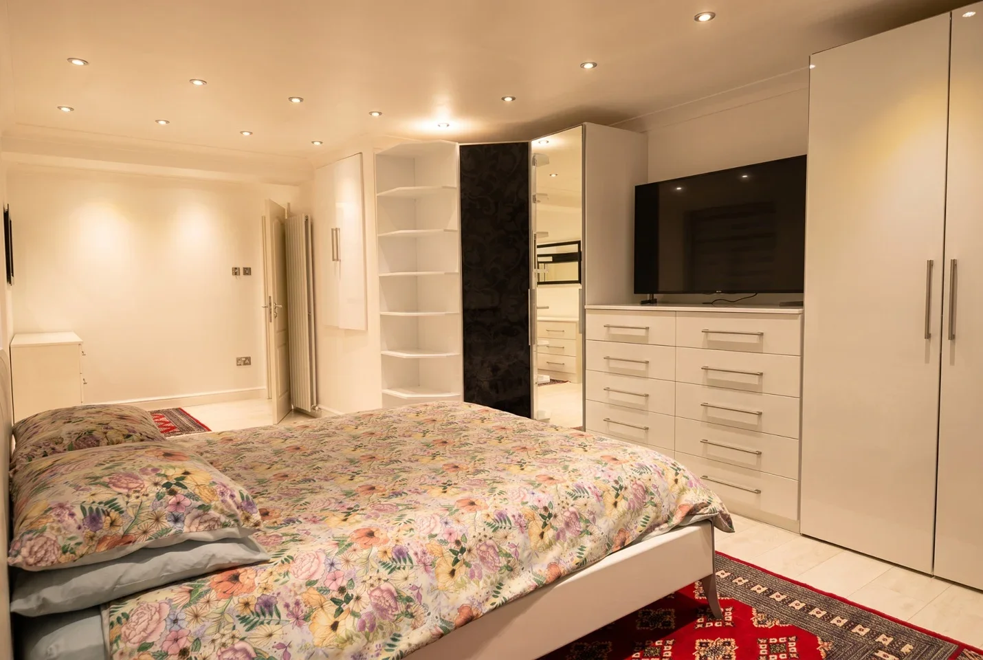 Room The Close in Iver