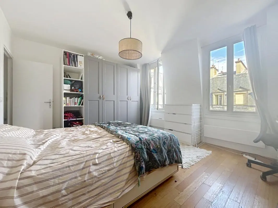 Appartement Rue de Clichy à Paris