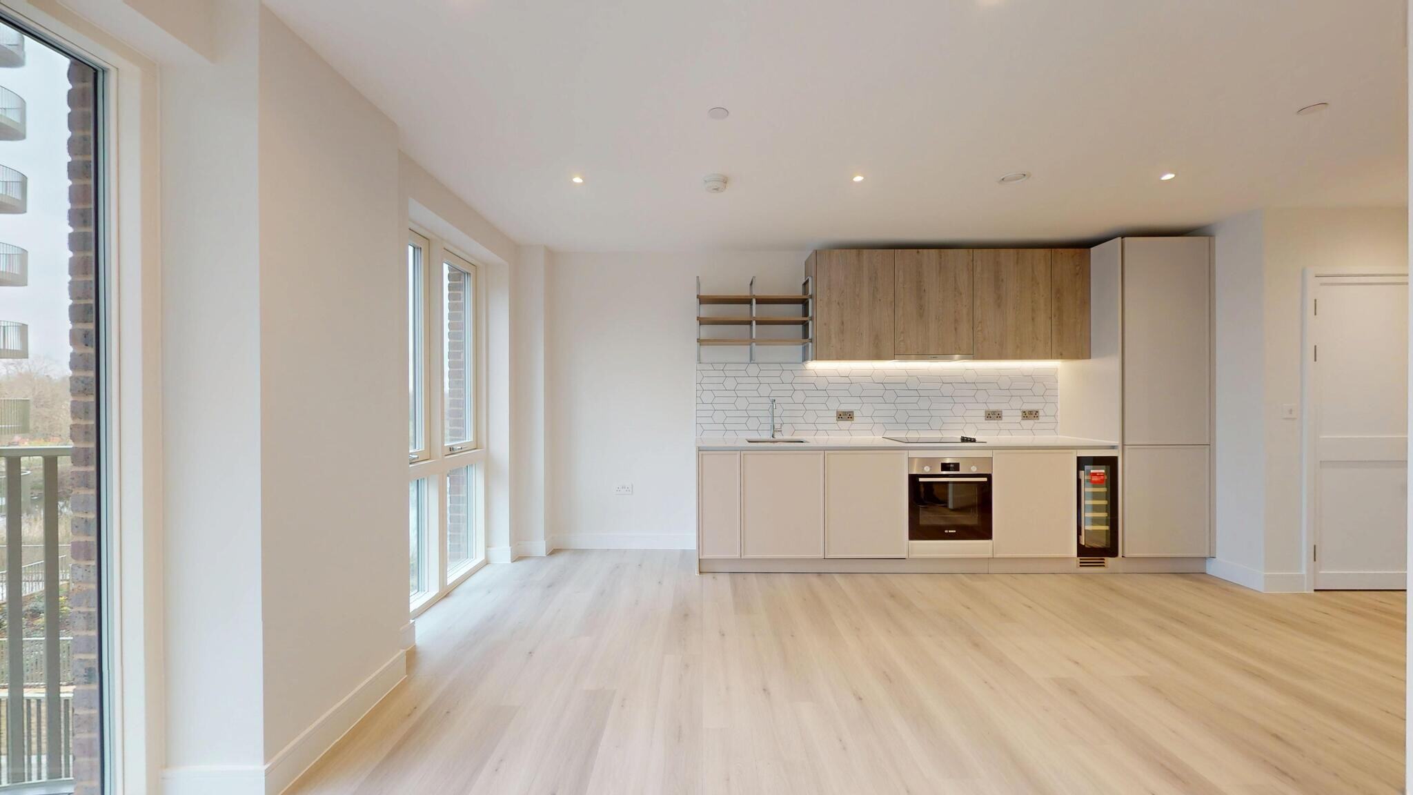 Flat Townsend Road in Greater London