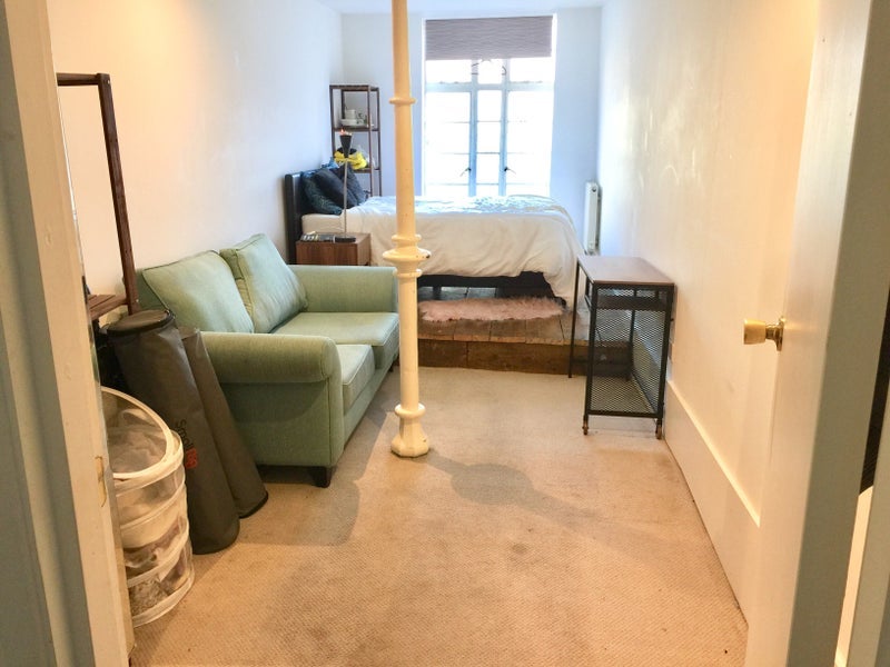 Room Tollington Way in Greater London