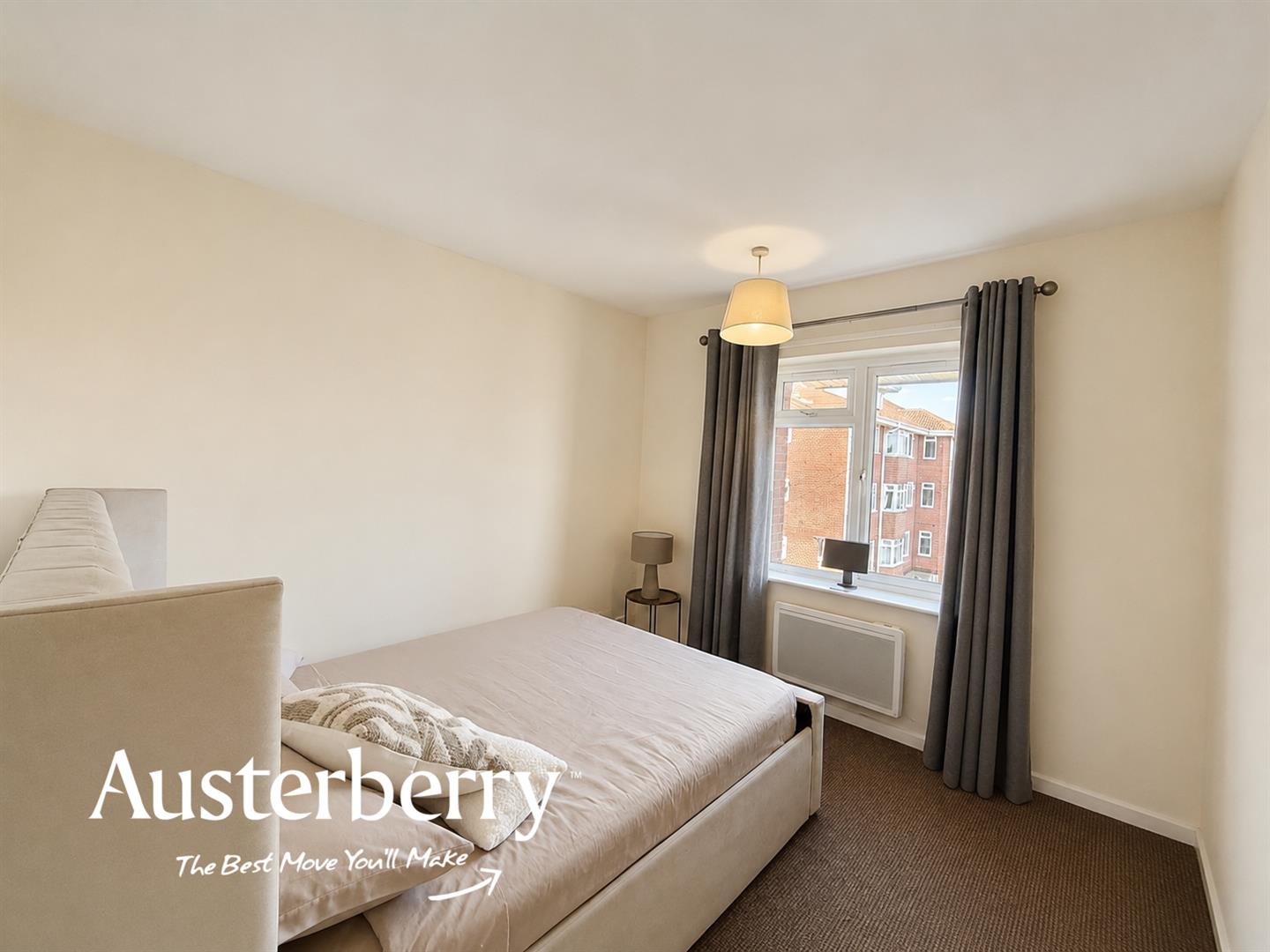 Flat Congreve Road in Stoke-on-Trent