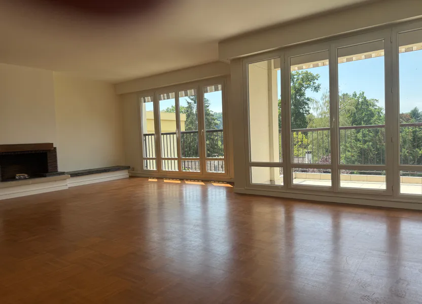 Appartement Avenue Voltaire à Bures-sur-Yvette