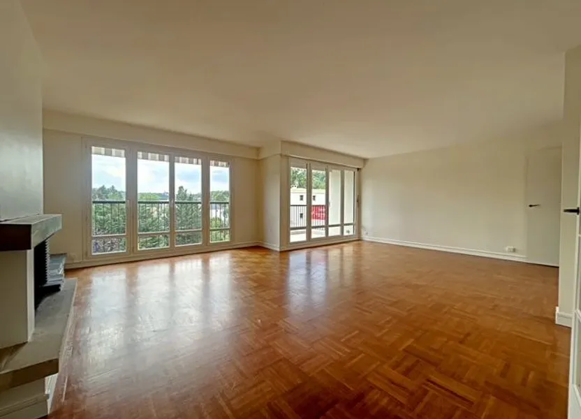 Flat Avenue Voltaire in Bures-sur-Yvette