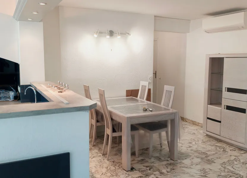 Appartement Avenue des Mimosas à Cagnes-sur-Mer