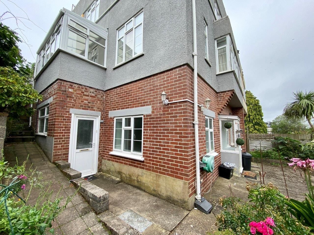 Flat Meadfoot Lane in Torquay
