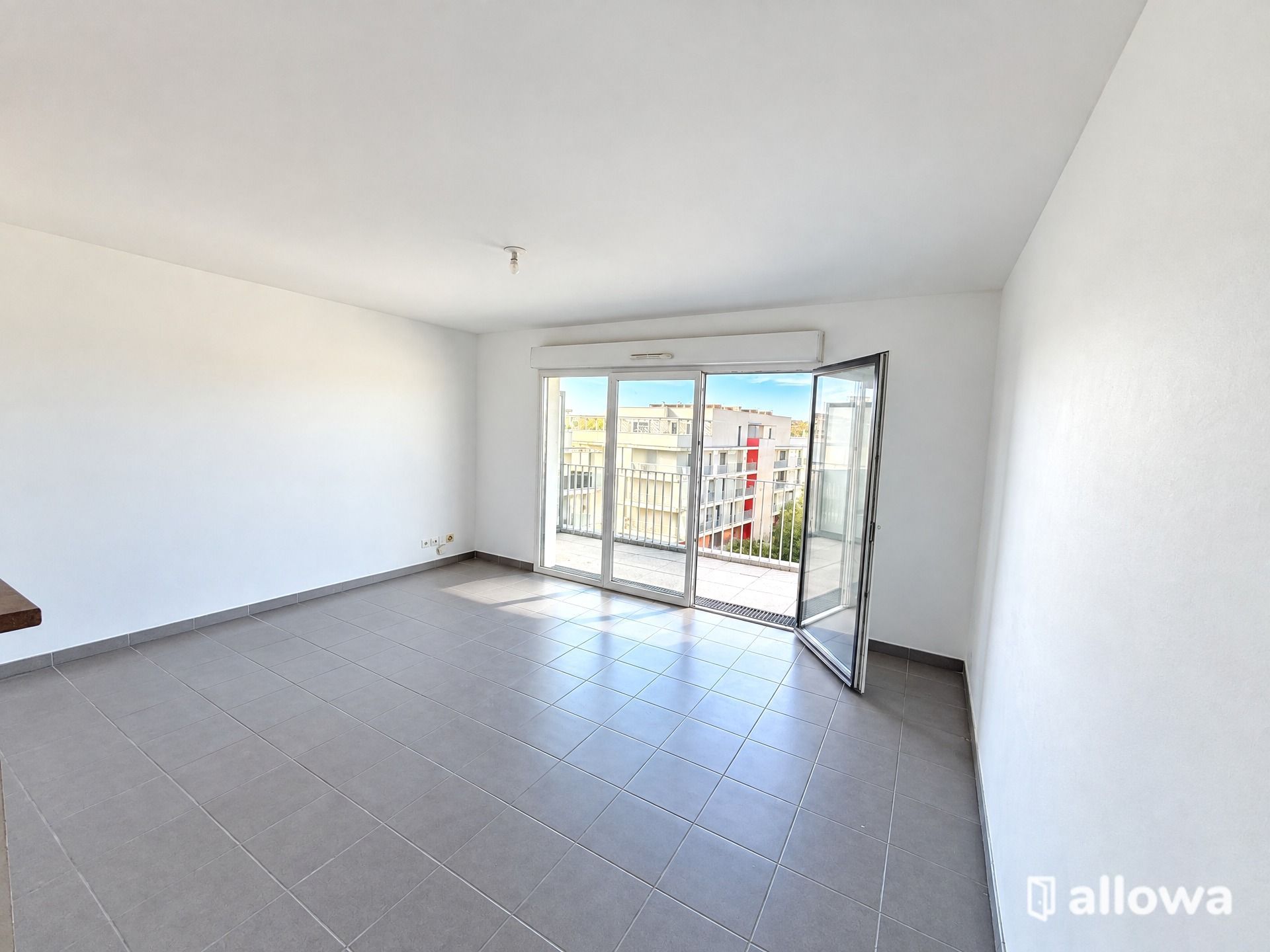 Flat Rue Jacqueline Auriol in Toulouse
