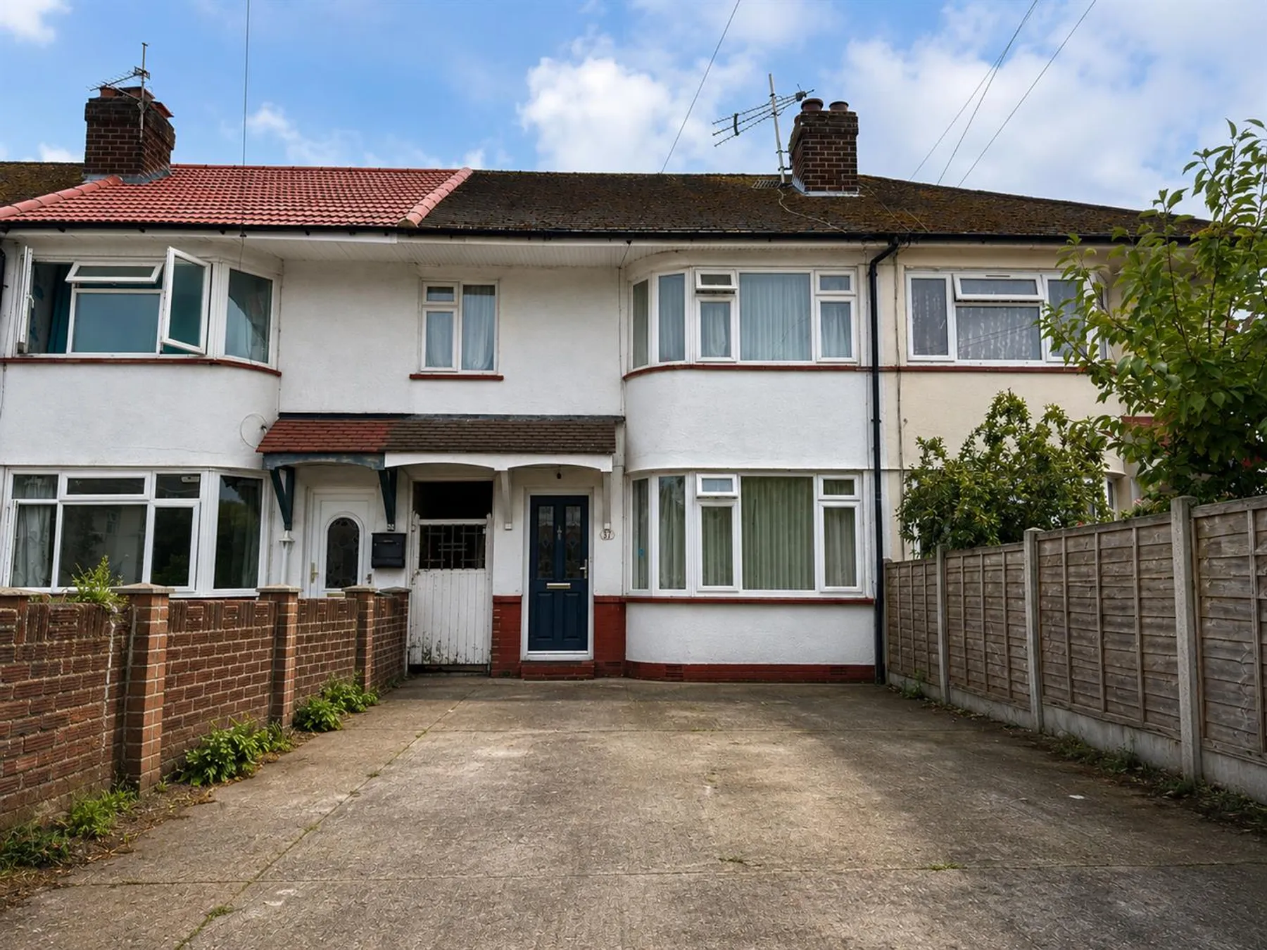 House Stanhope Road in Slough