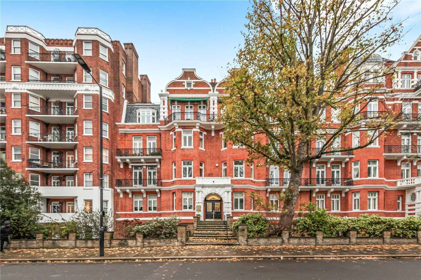 Flat Abbey Road in City of Westminster