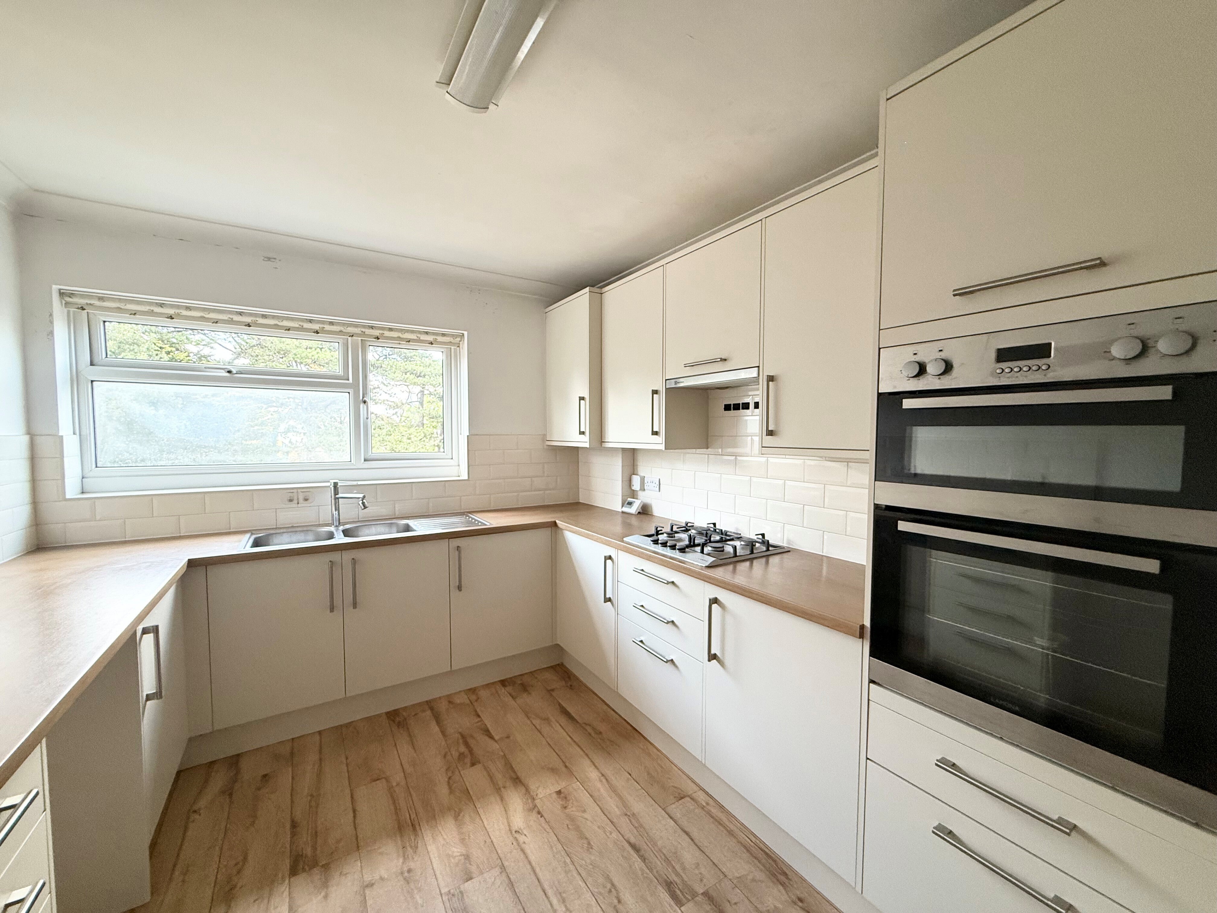 Flat Twynham Road in Bournemouth