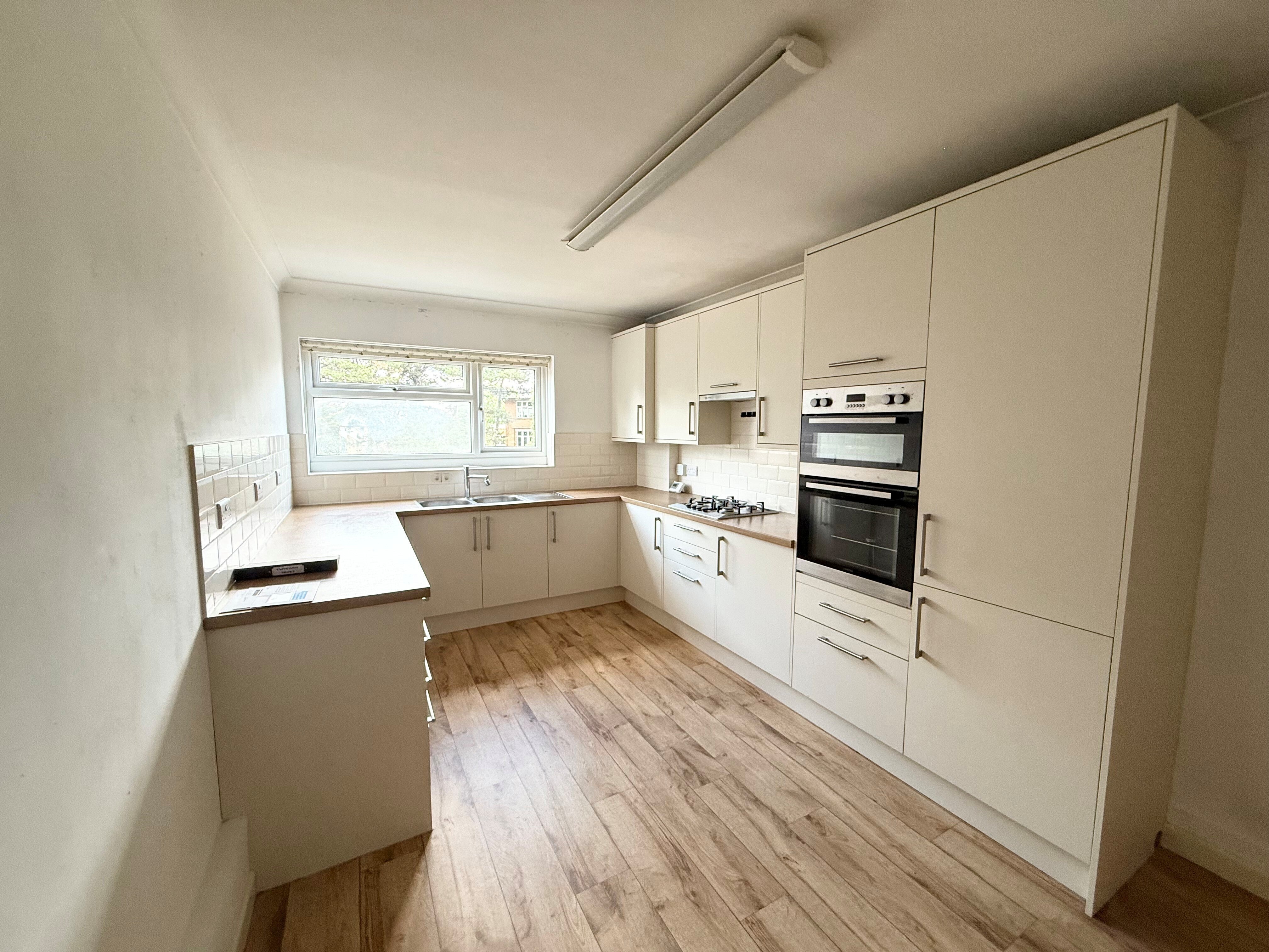 Flat Twynham Road in Bournemouth